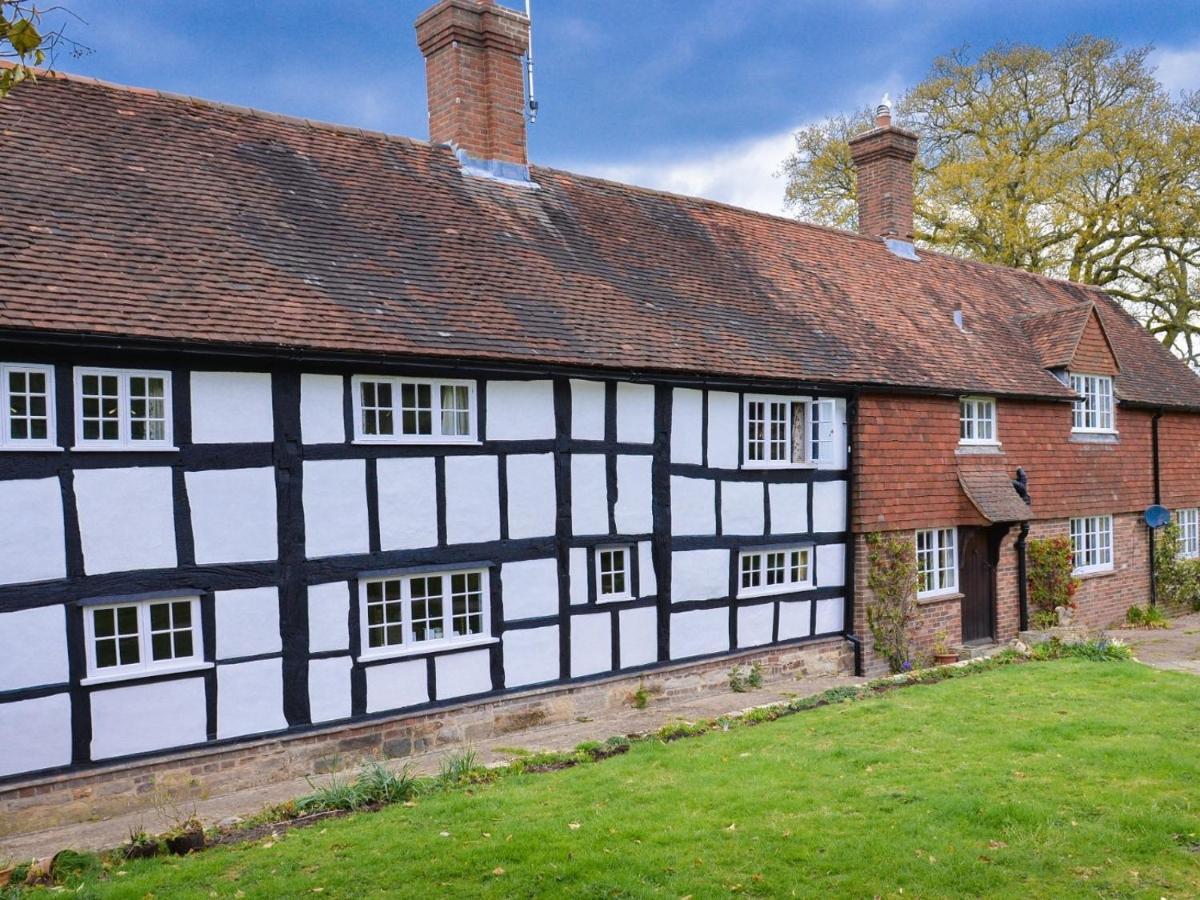 Twyford Farm B&B Haywards Heath Esterno foto